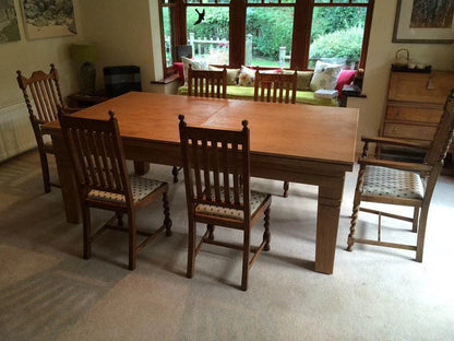 The Oak English Pool table