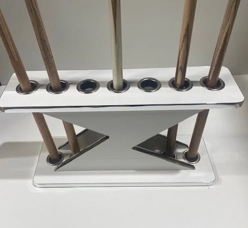 The Original Lightning Cue Stand by Superpool