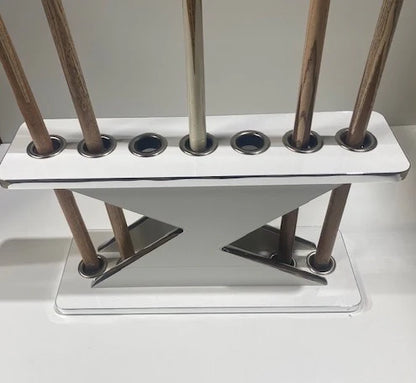 The Original Lightning Cue Stand by Superpool